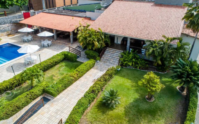 Hotel Tres Palmeiras