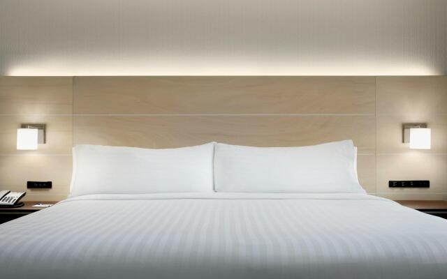 Holiday Inn Express Williamsbrg Busch Gardens Area by IHG