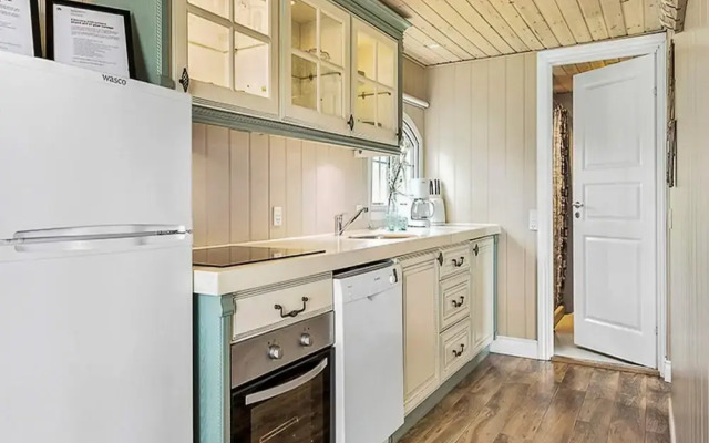 6 Person Holiday Park Home in Otterup