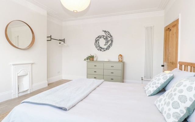 Flat 1