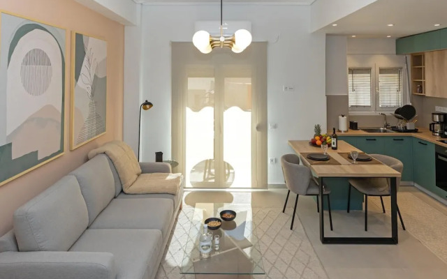 Urban Apartment in Egaleo