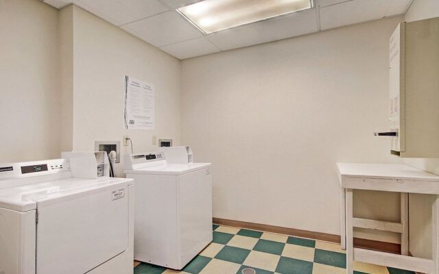 2296 Red Hawk Lodge 2 Bedroom Condo by RedAwning