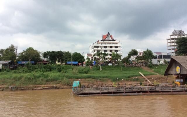 Pakse Mekong Hotel