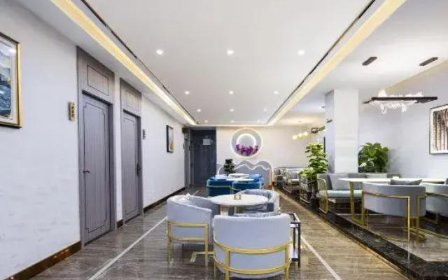Yuechi Siyage Hotel