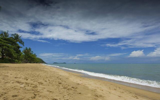 Costa Royale Beachfront Apartments
