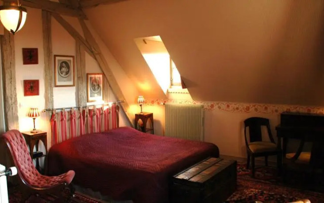 Prieure De La Chaise