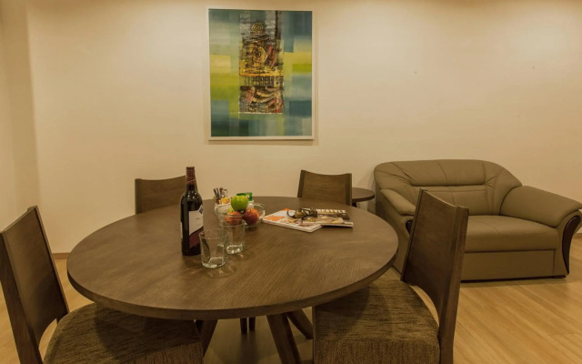 Luxfort 118 Service Suites