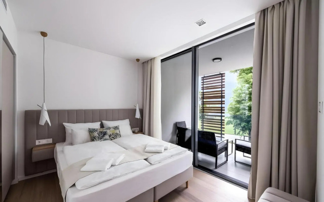 OliverLux Aparthotel