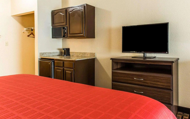 Quality Suites Hickory South