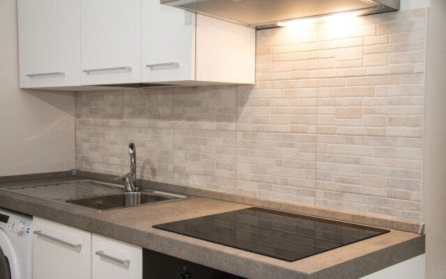 San Peter Lory's House