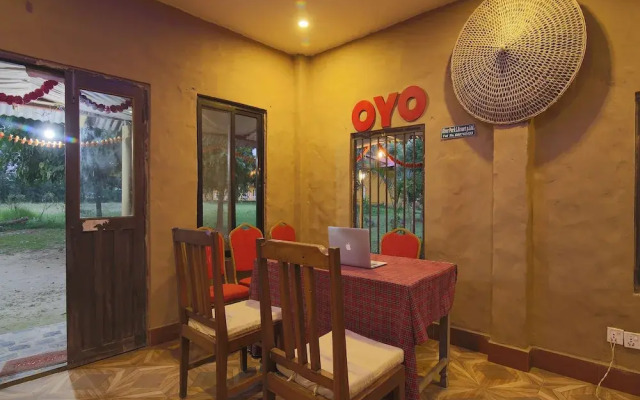 Oyo 355 River Park International Resort