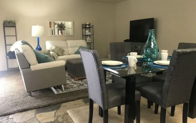 Parkway Suites