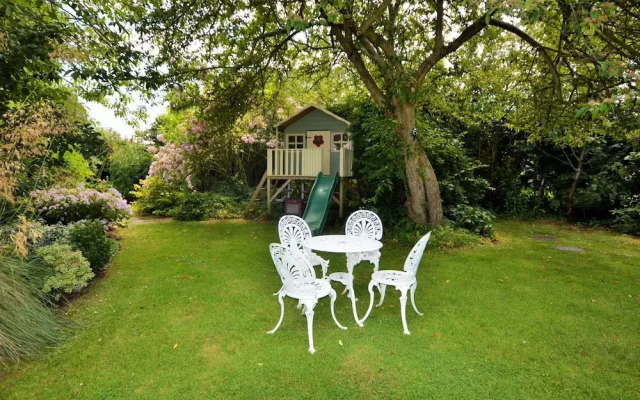 Woodside Cottage