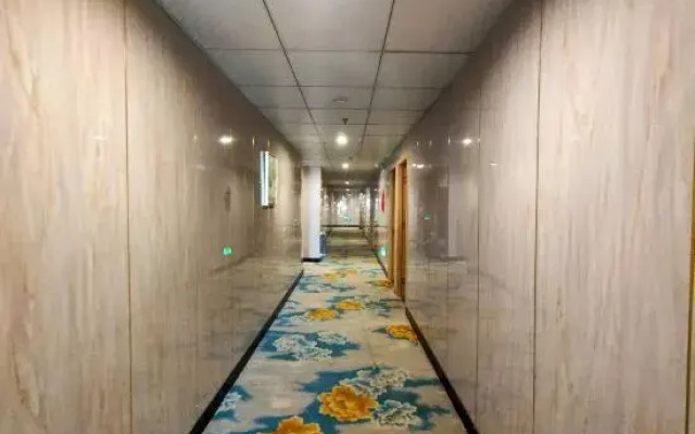 Changfeng guomenglou Hotel