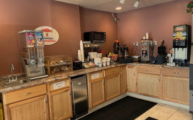 Super 8 Pittsburgh Monroeville