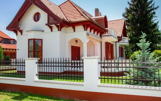 House Kamilla Balatonbereny