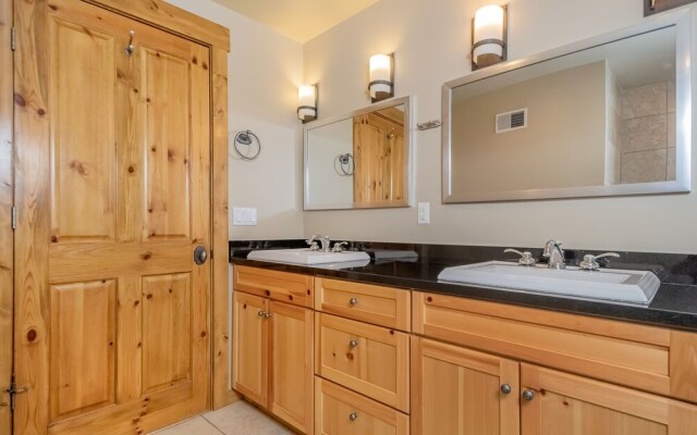 Glamping on The Mountain