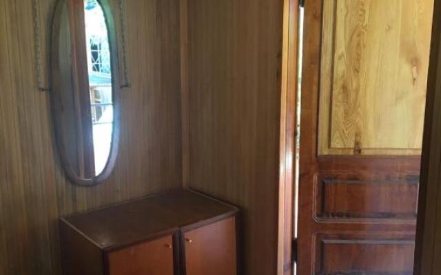 Guest House on Lakoba 7