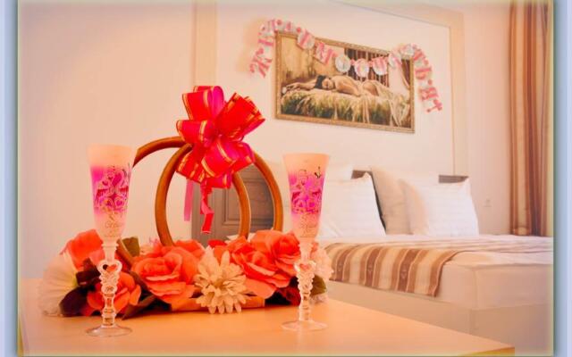 Лунный камень