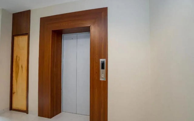 OYO 1574 U_xpress Hotel