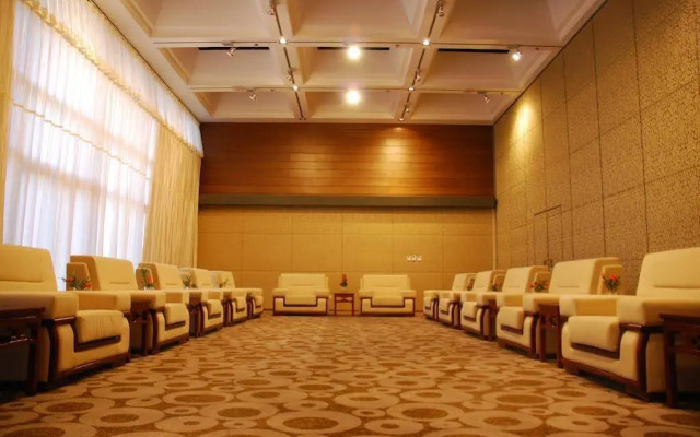 Tianjin Eagle Land International Hotel