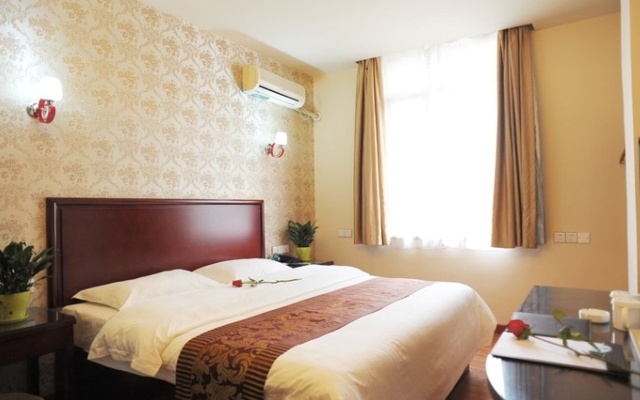 GreenTree Eastern GuangDong Guangzhou East Dongfeng Road Zhonghua Square Express Hotel – Guest Rooms – Guangzhou