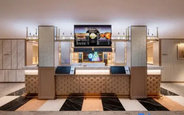 Manxin Hotel in Niujie, Guang'anmen, Beijing.