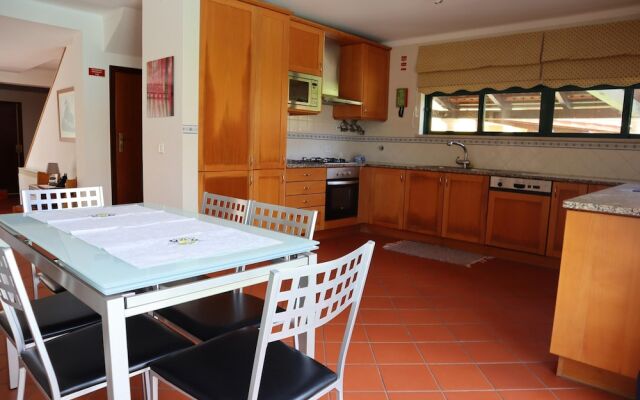 Villa With 4 Bedrooms In Praia De Mira, With Private Pool, Enclosed Garden And Wifi