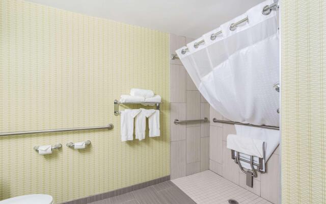 Clarion Hotel & Conference Centre