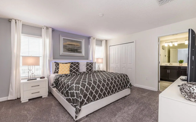 Classic 4 Bed 3 Ba Champions Gate