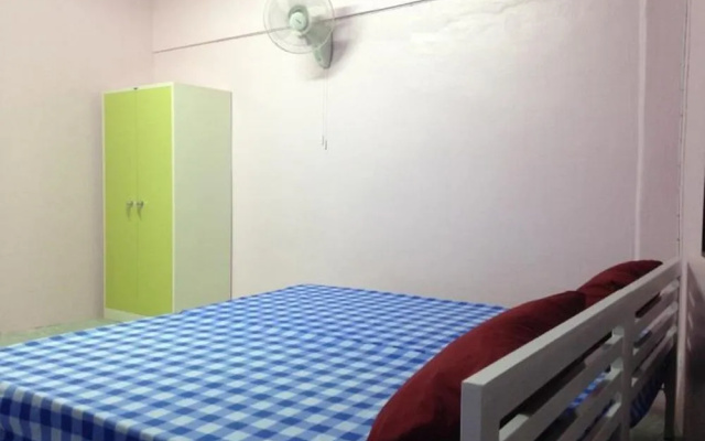 Room at Surat