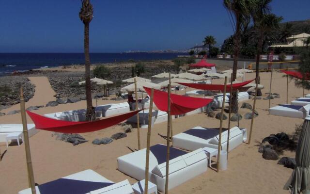 Comfortable apartment with amazing sea views