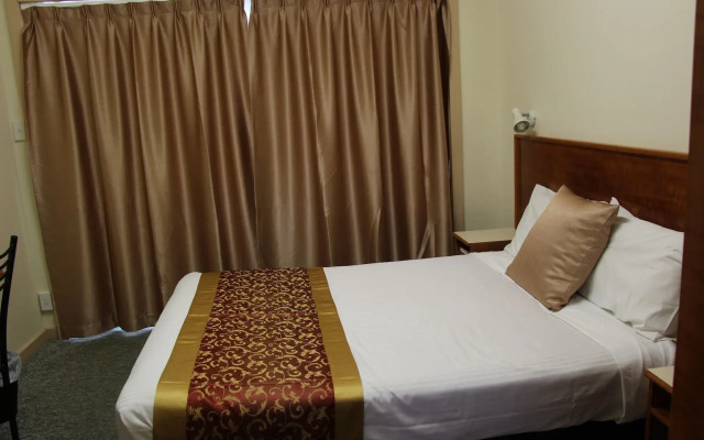 Pioneer Way Motel