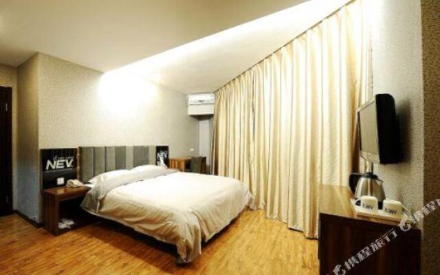 Xinshuimian Hotel (Changchun Xintiandi Shopping Plaza store)