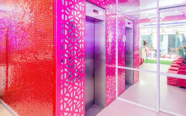 OYO 385 Gia Huy Hotel