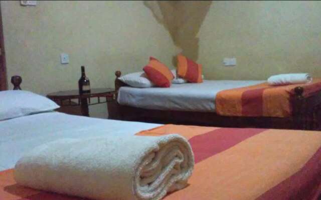 Viveka Inn Guest