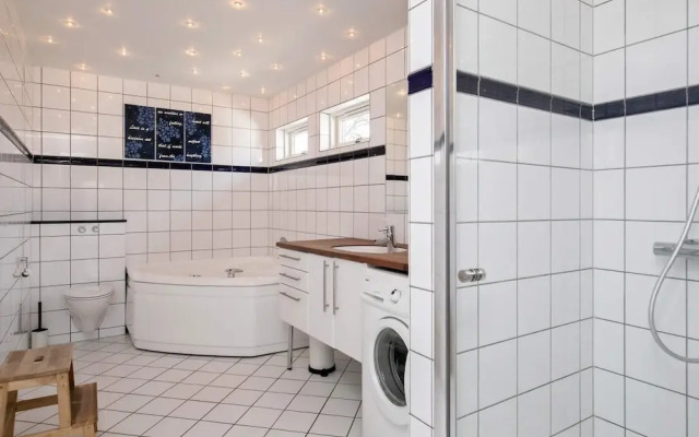 10 Person Holiday Home in Rodvig Stevns-by Traum