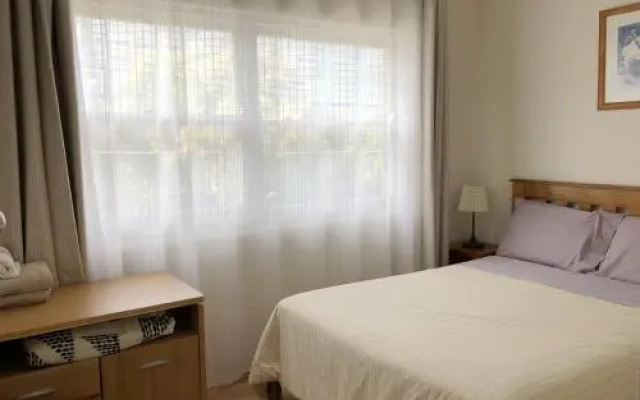 Convenient, Bright and Affordable 2 Bedroom Unit