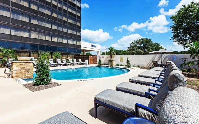 Hilton Waco