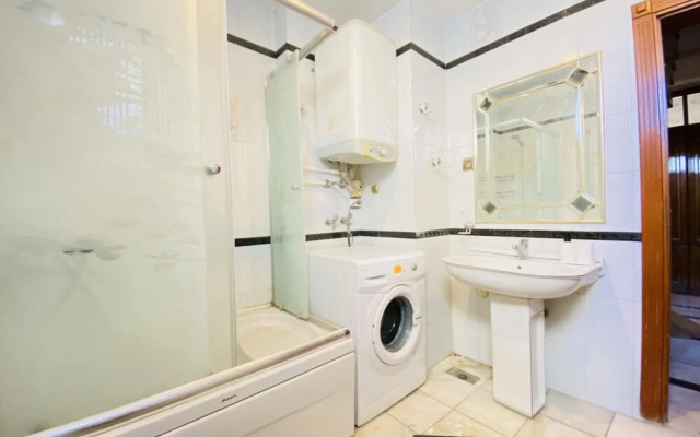 MISSAFIR Spacious Duplex Flat near Bagdat Street