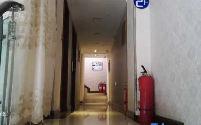 Xiao you Aisideng Hotel (Harbin Haxi Wanda)