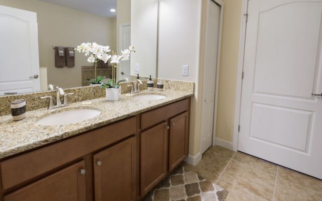 Sunrise Station by VillaDirect