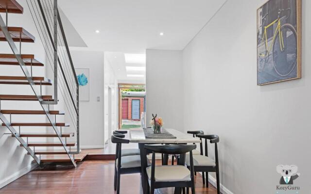 KOZYGURU Redfern Lovely 2 Bedroom Terrace 1x FREE Parking NRE005