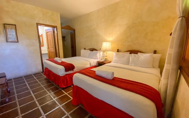 El Carmen Suites