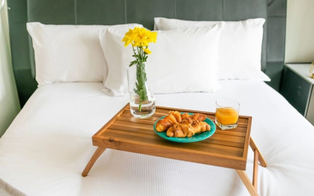 The Hayes Place Lodge