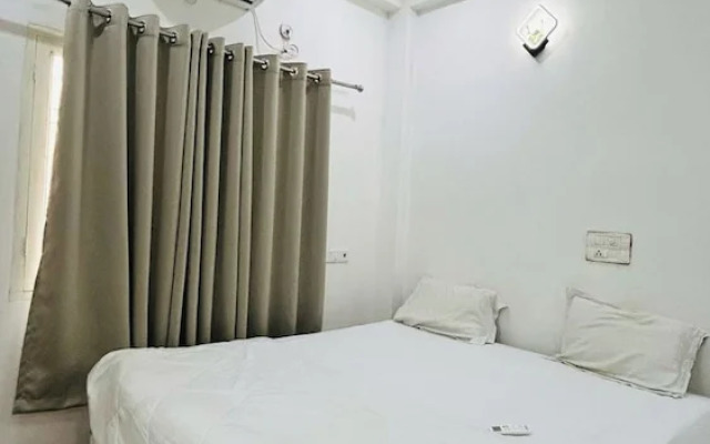 Hotel The White House Varanasi