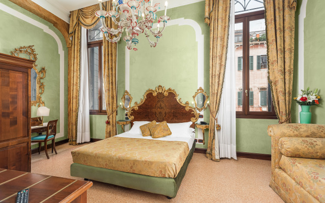 San Moisè Hotel