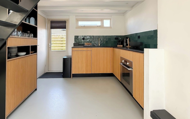 -person Dune House in Egmond