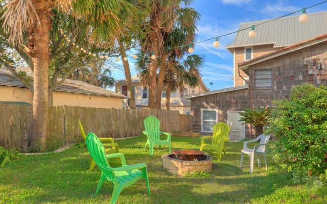 Beachside Studio With Mini Kitchen - Sleeps 2