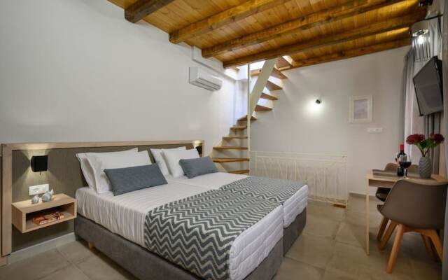 Penny's House - Suite With Terrace